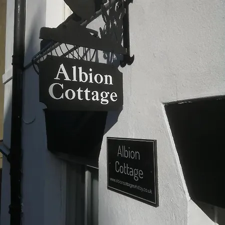 Nyaraló Albion -